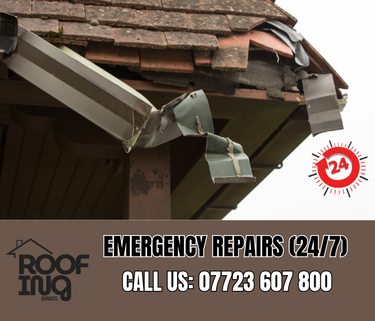 24/7 emergency roof repairs across South Molton